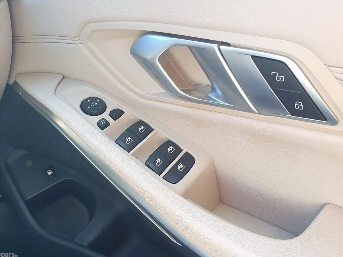 BMW 3-Series Saloon, Petrol Plug-in Hybrid, 2021, Grey