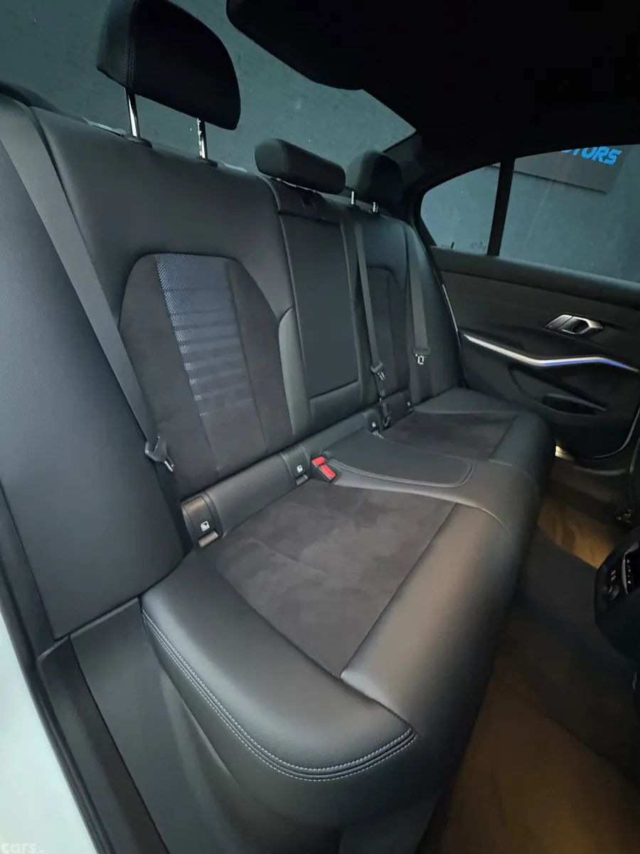 BMW 3-Series Saloon, Diesel, 2020, White