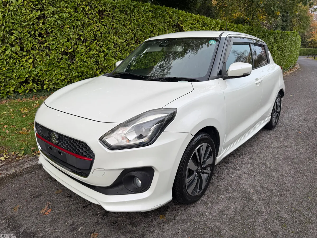 Suzuki Swift Hatchback, Petrol Hybrid, 2017, White