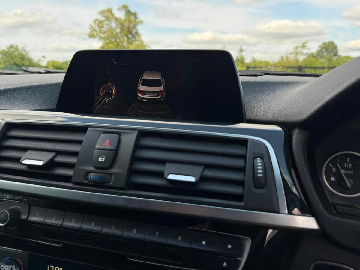 BMW 3-Series Saloon, Diesel, 2016, Silver
