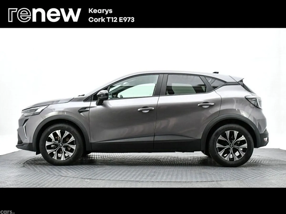 Renault Captur SUV, Petrol Hybrid, 2026, Grey