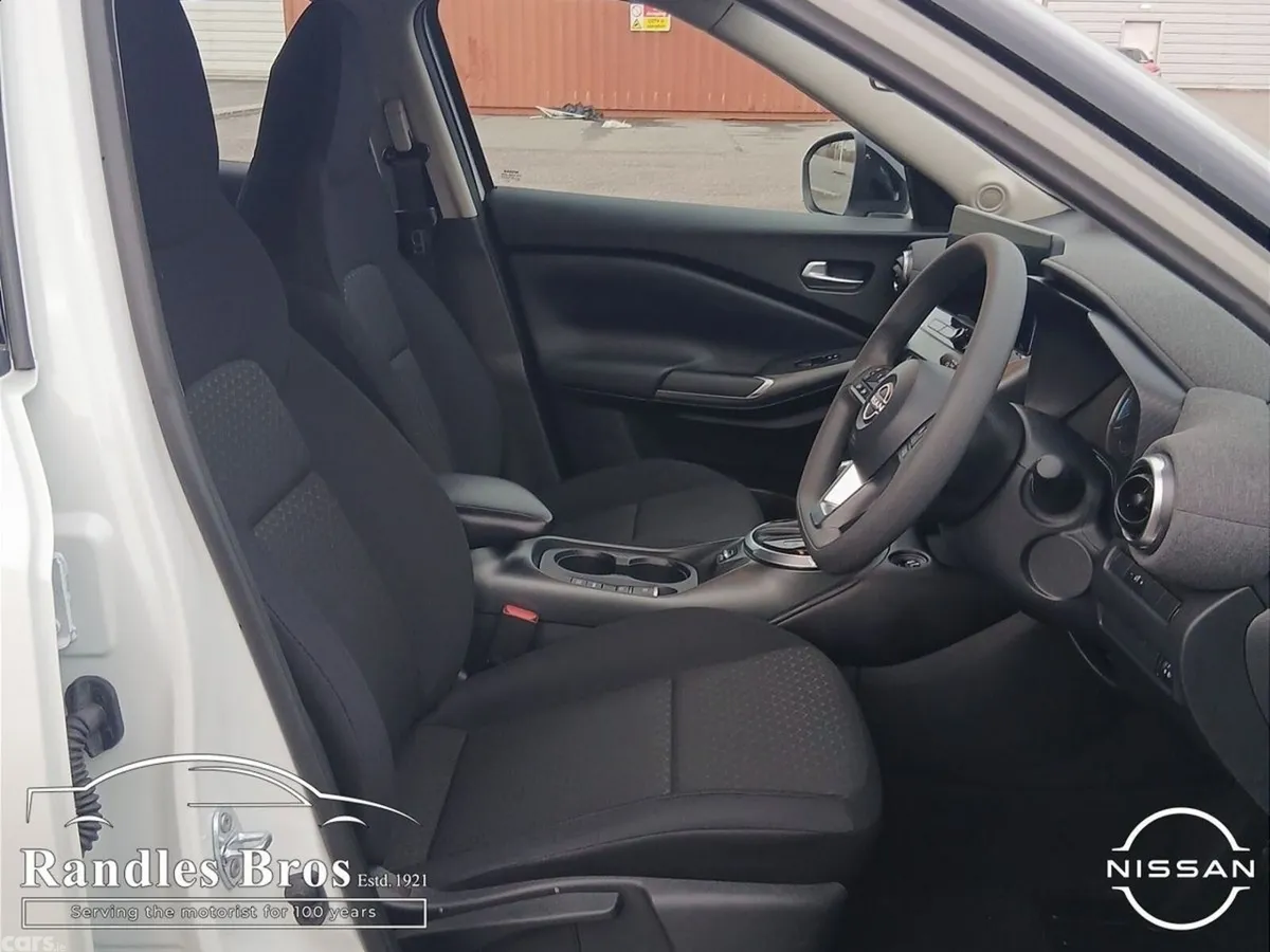 Nissan Juke SUV, Petrol Hybrid, 2026, White