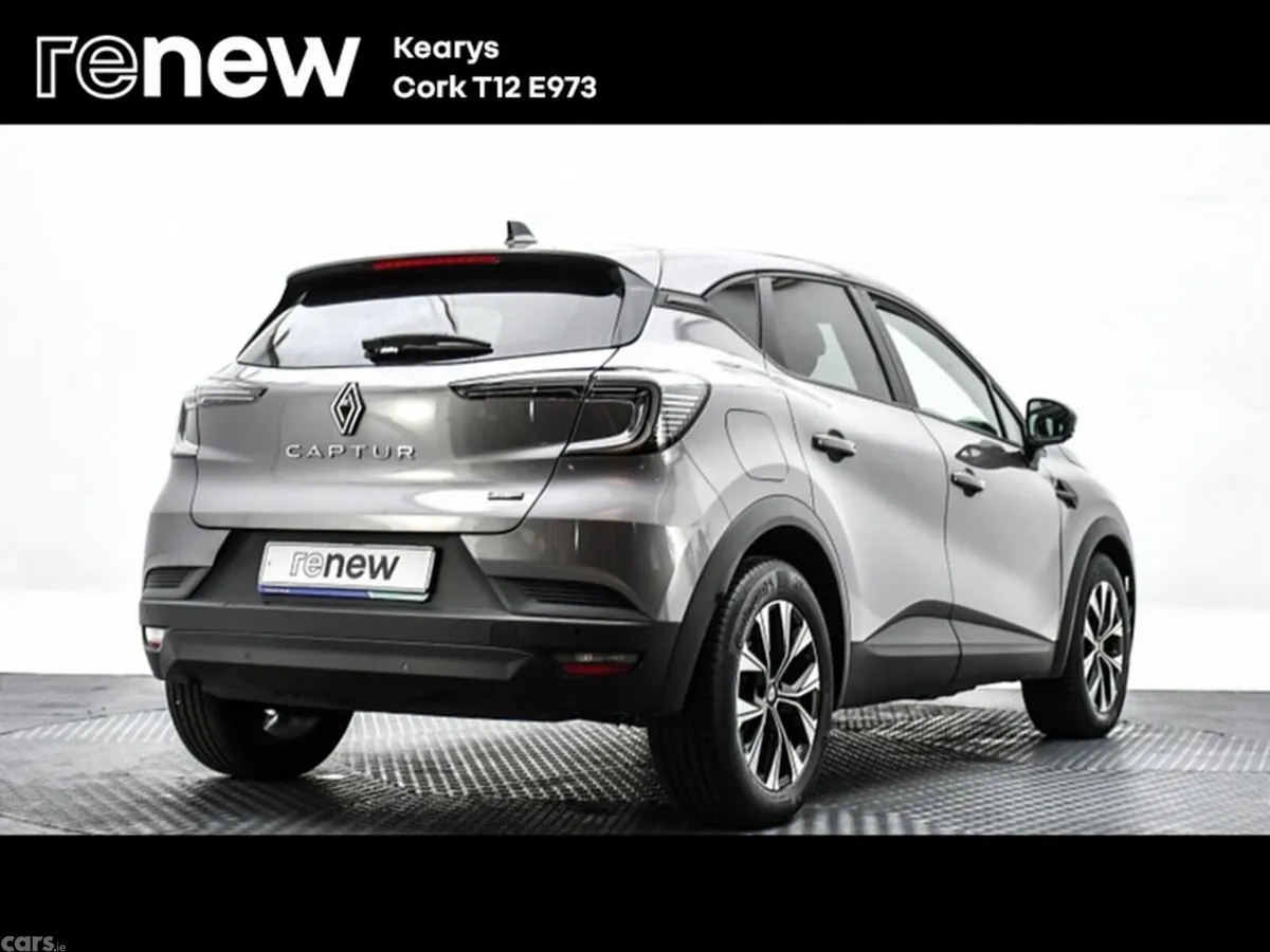 Renault Captur SUV, Petrol Hybrid, 2026, Grey