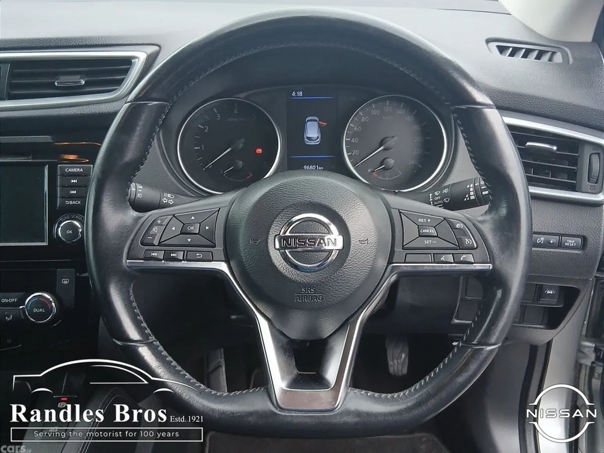 Nissan Qashqai MPV, Petrol, 2020, Grey