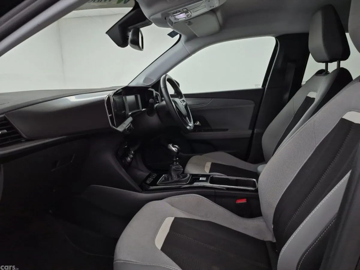 Opel Mokka SUV, Petrol, 2023, Black