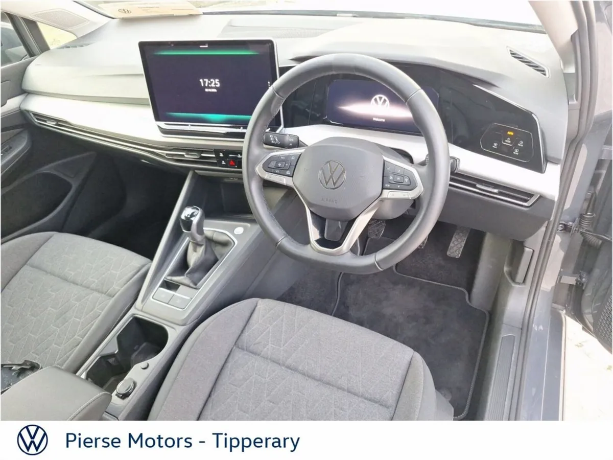Volkswagen Golf Estate, Petrol, 2026, Grey