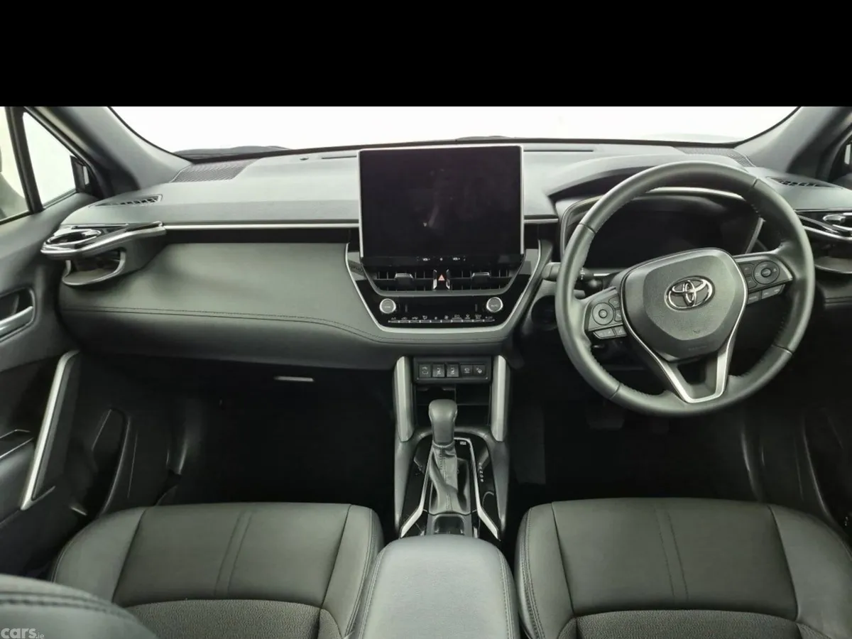 Toyota Corolla Cross SUV, Petrol Hybrid, 2024, Black