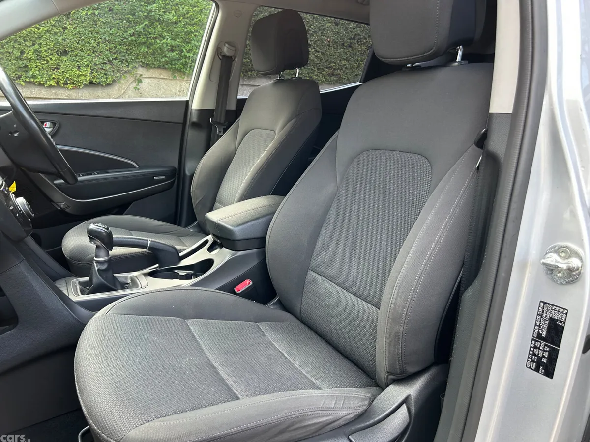Hyundai Santa Fe SUV, Diesel, 2016, Silver
