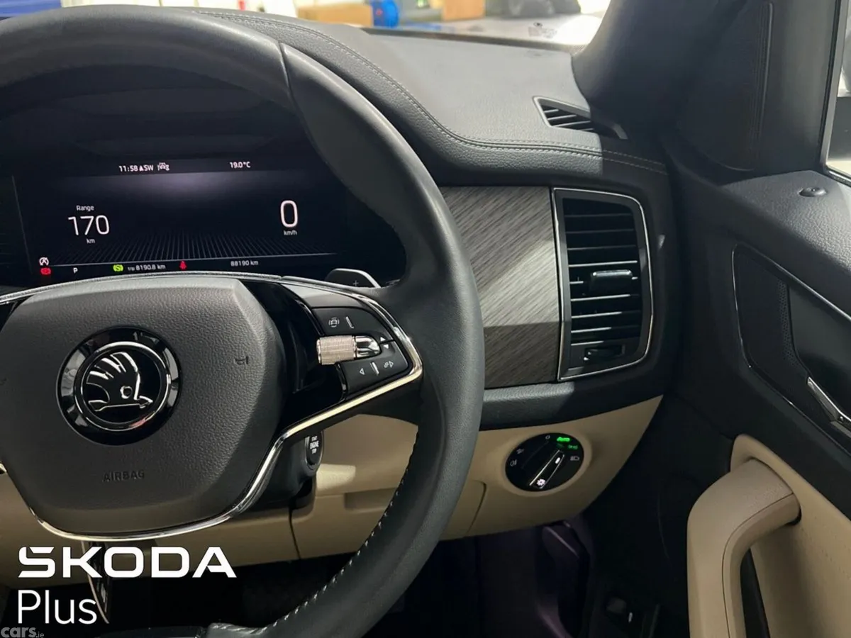 Skoda Kodiaq SUV, Diesel, 2023, Grey