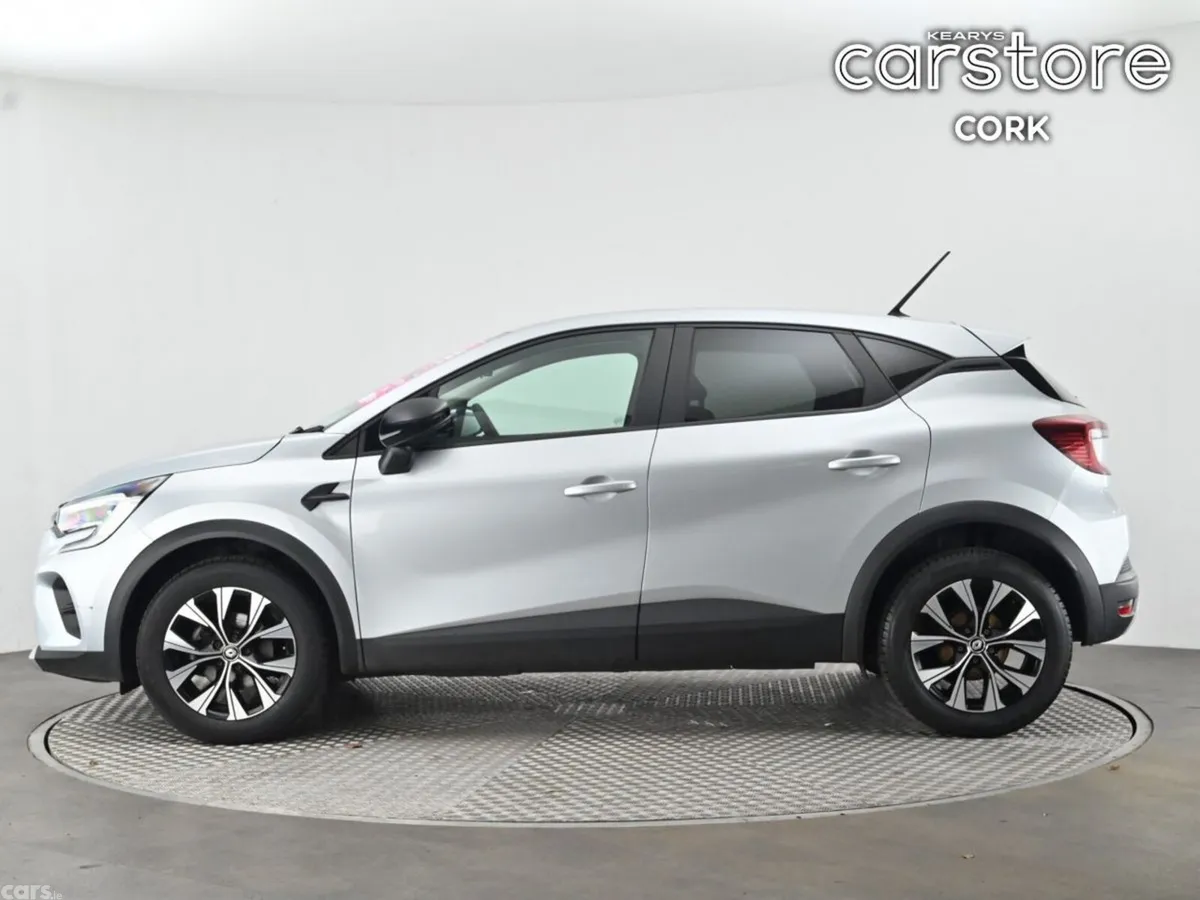 Renault Captur Hatchback, Petrol, 2024, Grey