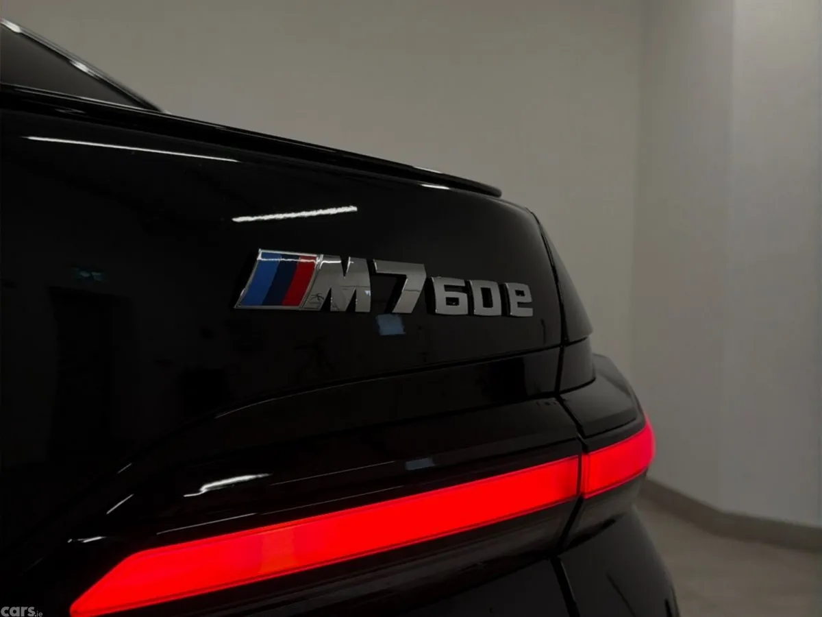 BMW 7-Series Saloon, Petrol Plug-in Hybrid, 2025, Black