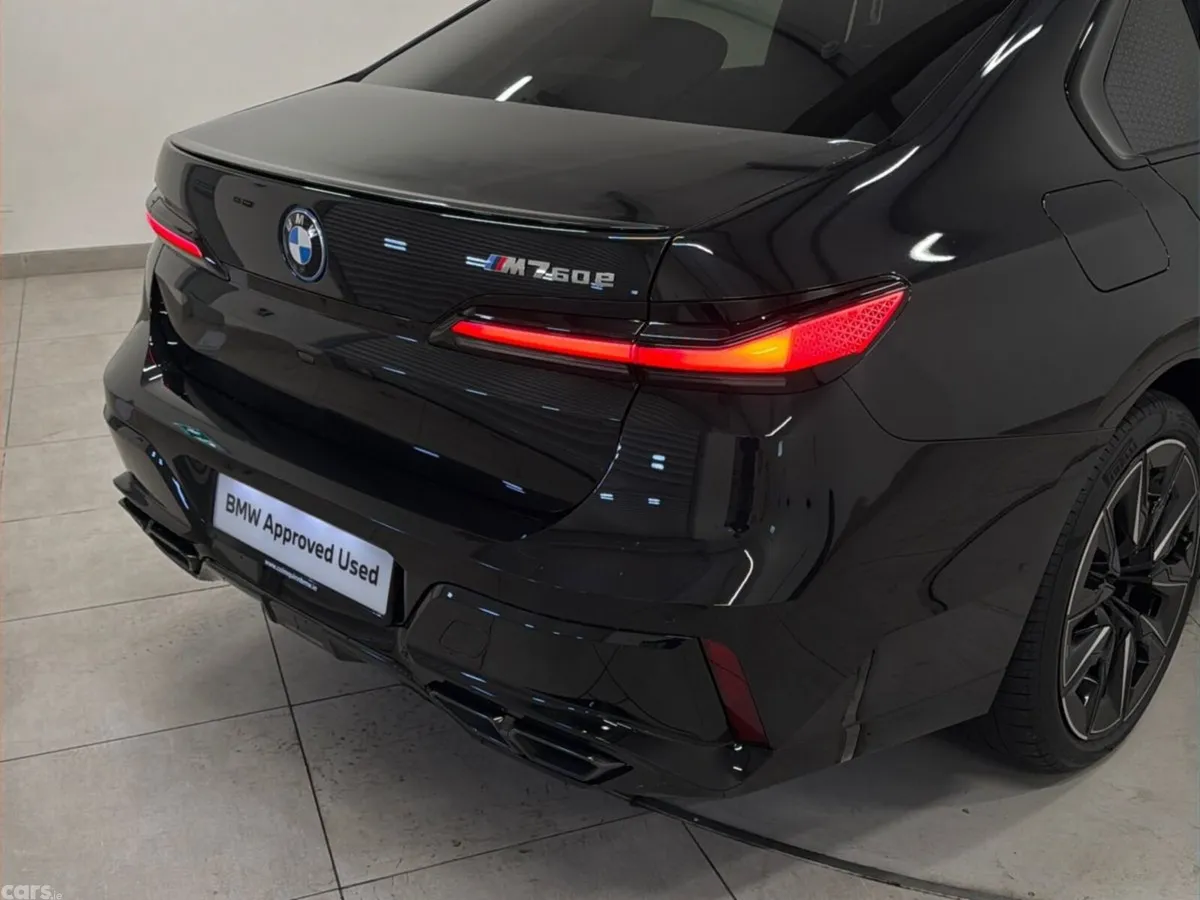 BMW 7-Series Saloon, Petrol Plug-in Hybrid, 2025, Black