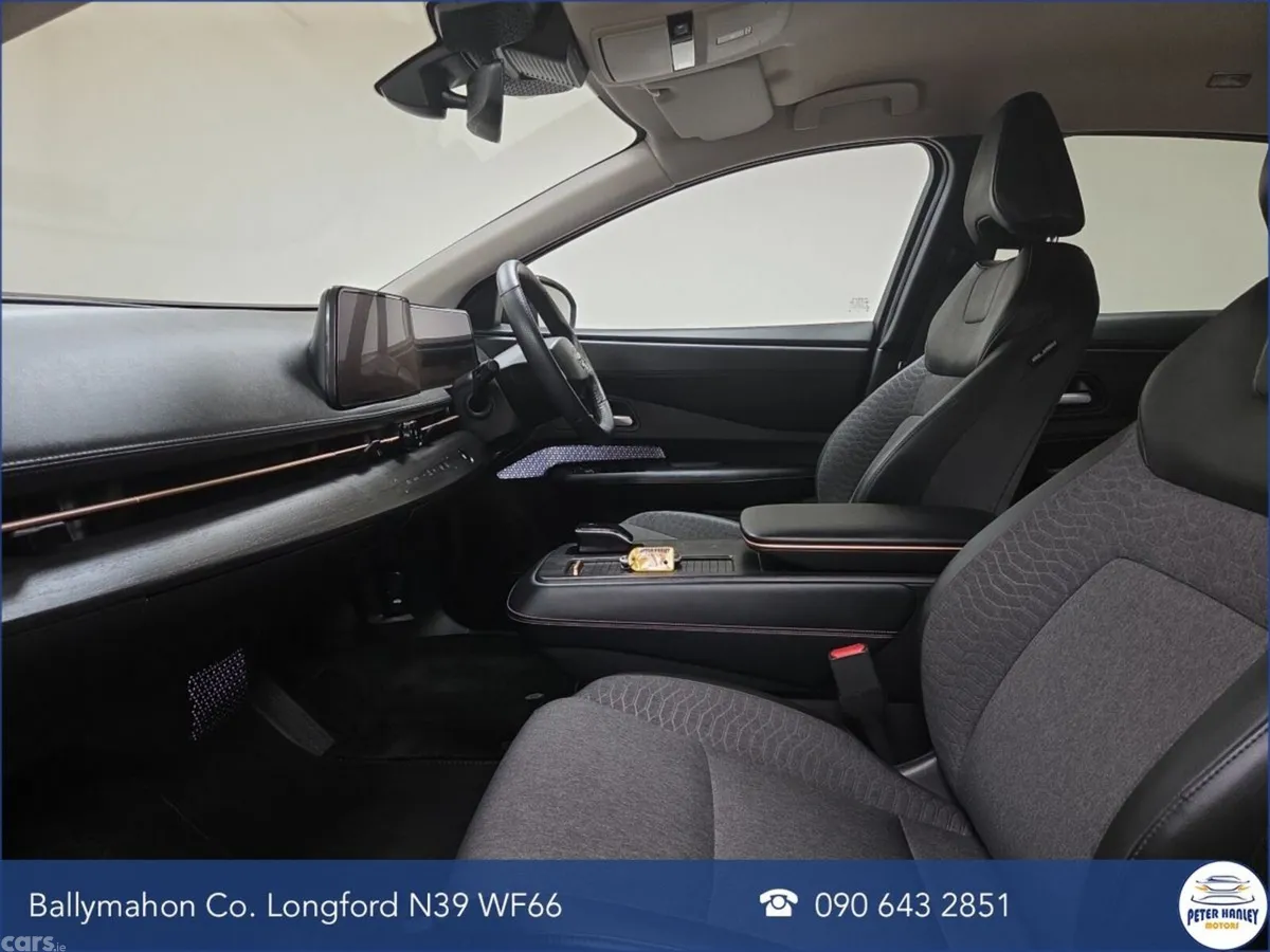 Nissan Ariya SUV, Electric, 2024, Grey