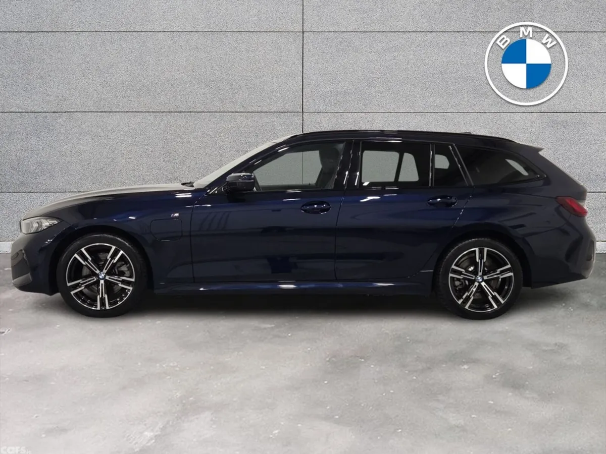 BMW 3-Series Estate, Petrol Plug-in Hybrid, 2026, Blue