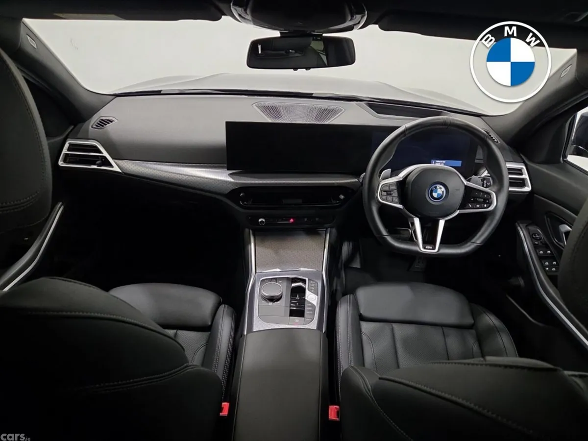 BMW 3-Series Estate, Petrol Plug-in Hybrid, 2026, Blue