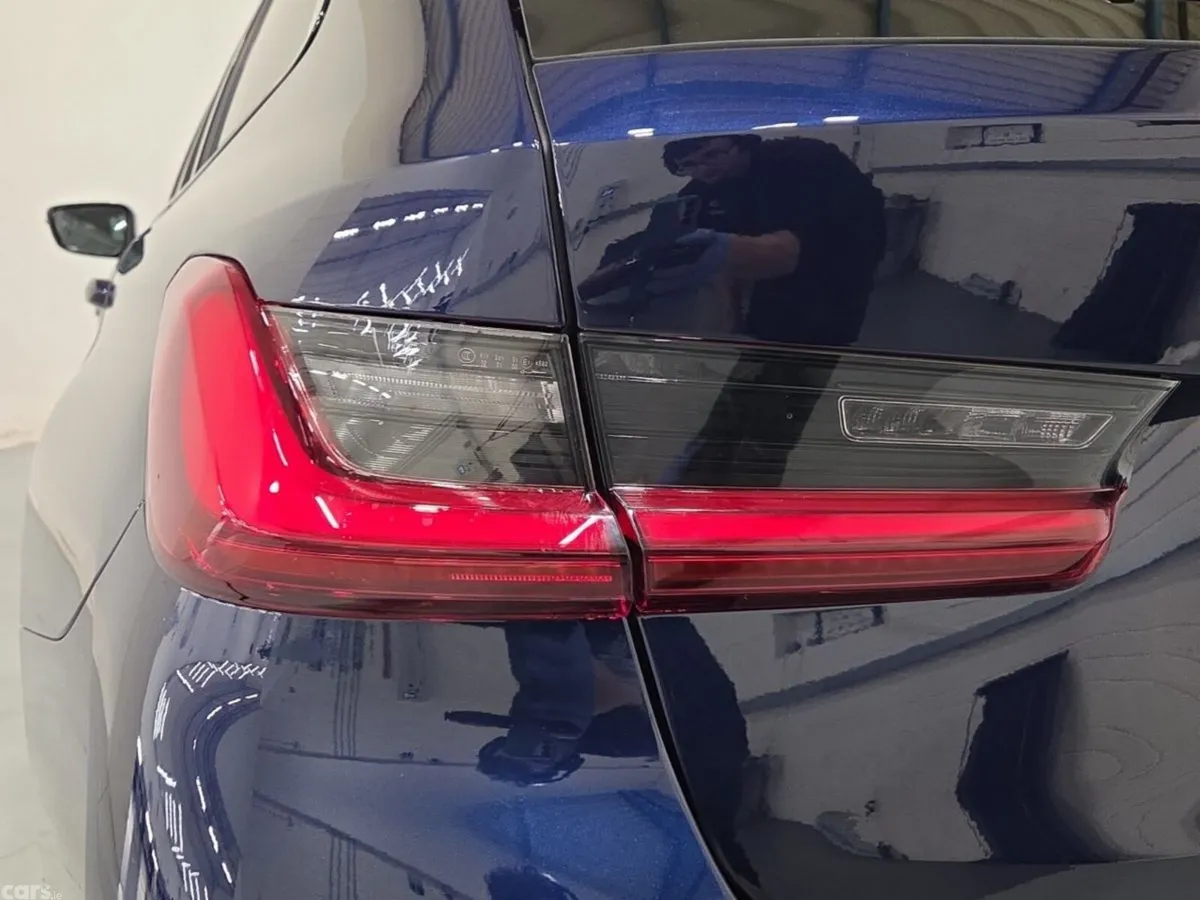 BMW 3-Series Estate, Petrol Plug-in Hybrid, 2026, Blue