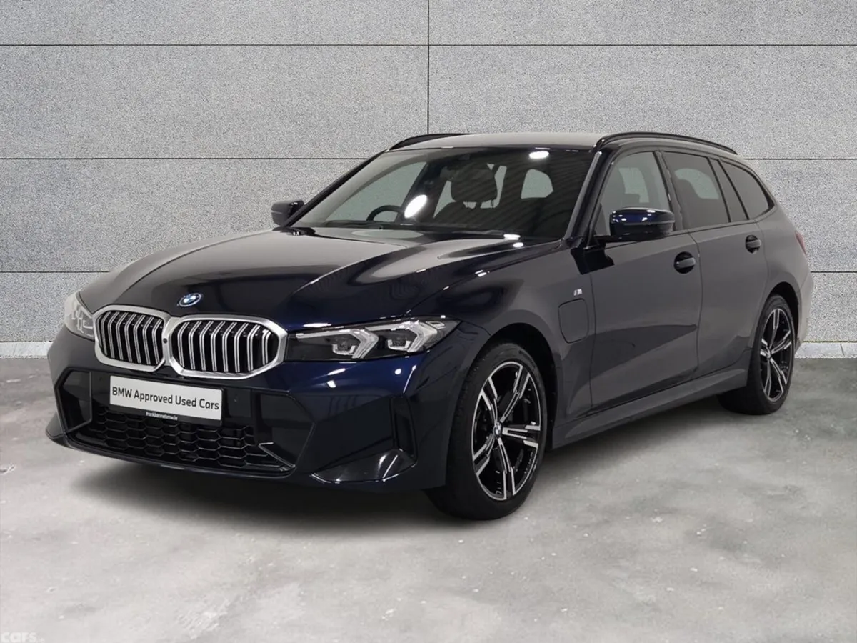 BMW 3-Series Estate, Petrol Plug-in Hybrid, 2026, Blue