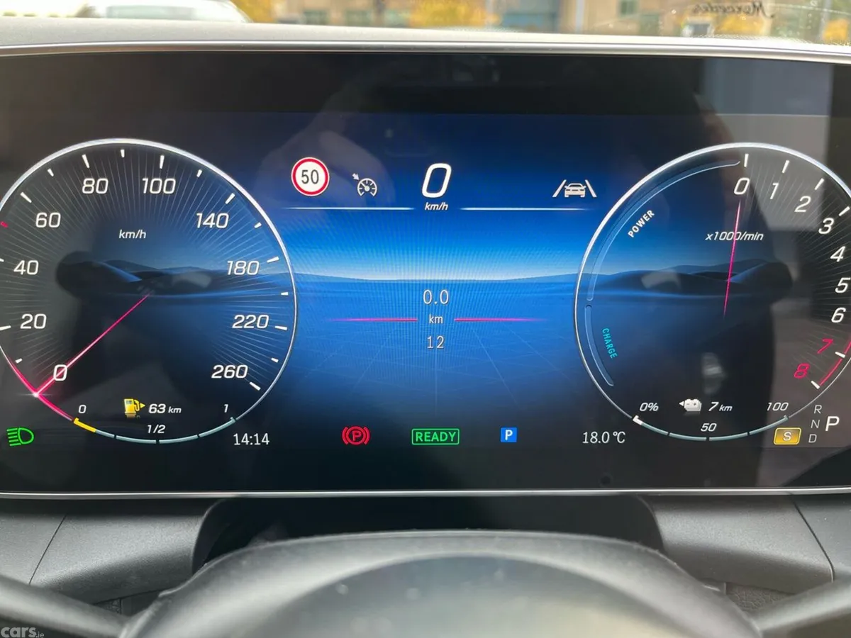 Mercedes-Benz GLC SUV, Petrol Plug-in Hybrid, 2026, Grey