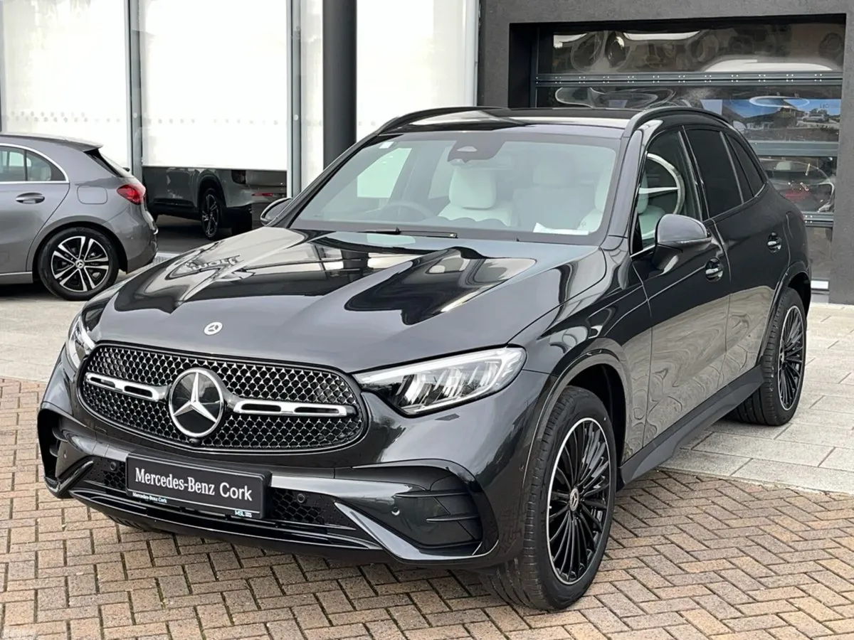 Mercedes-Benz GLC SUV, Petrol Plug-in Hybrid, 2026, Grey