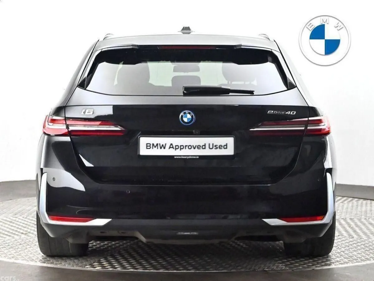 BMW i5 Estate, Electric, 2025, Black