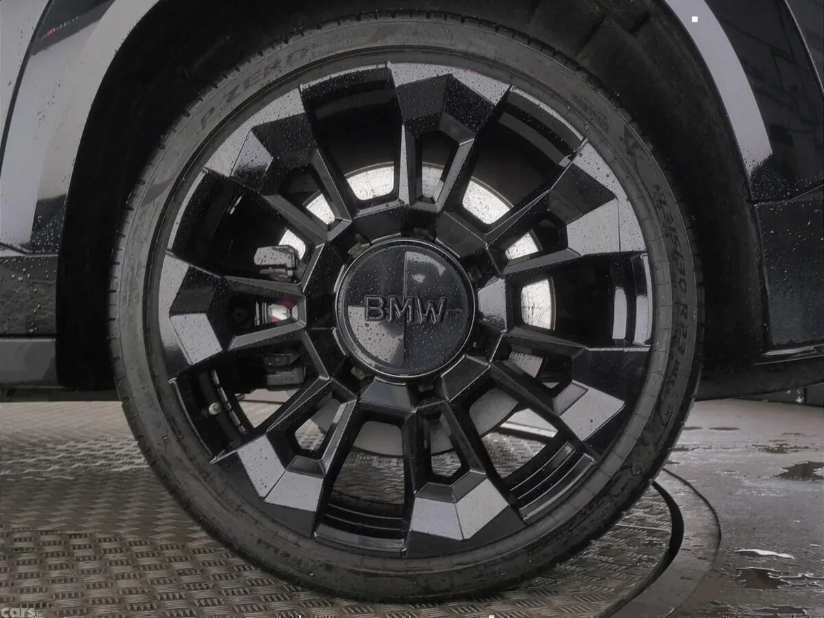 BMW XM SUV, Petrol Plug-in Hybrid, 2024, Black