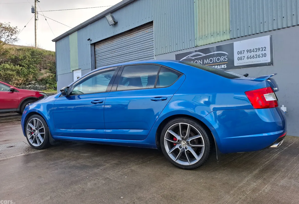 Skoda Octavia Saloon, Diesel, 2016, Blue