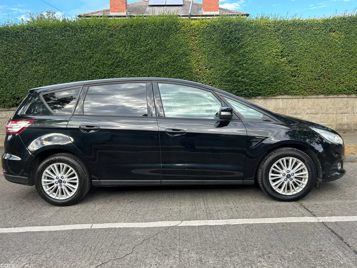 Ford S-Max MPV, Diesel, 2017, Black