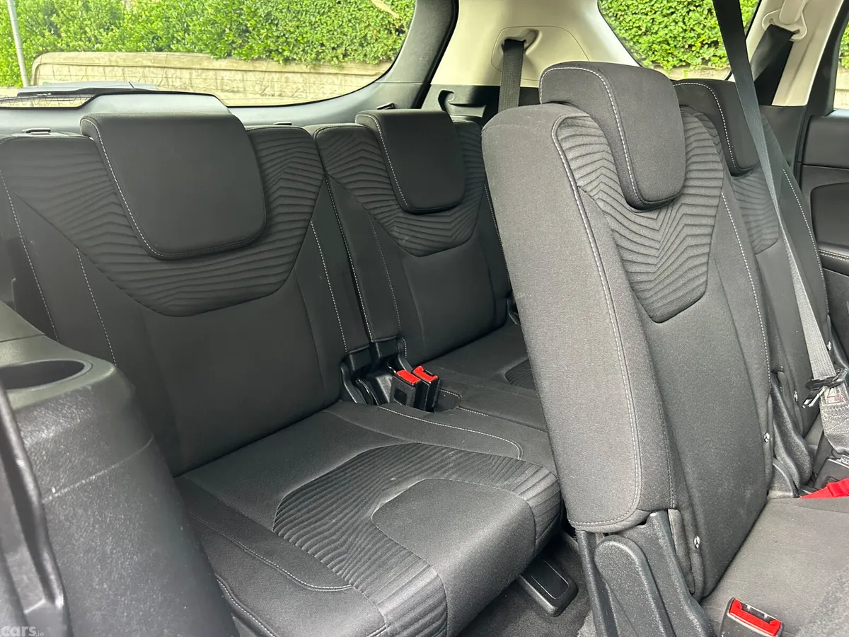 Ford S-Max MPV, Diesel, 2017, Black