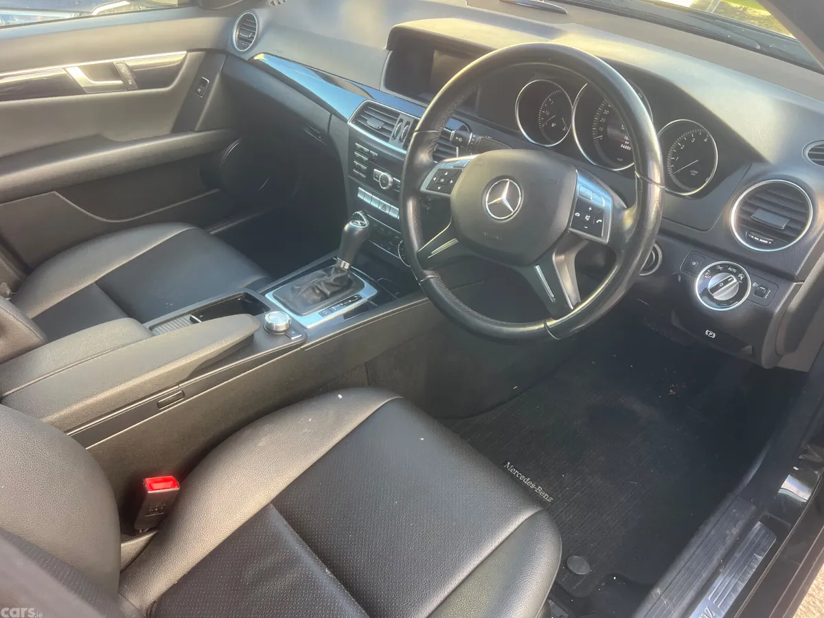 Mercedes-Benz C-Class Saloon, Petrol, 2014, Black