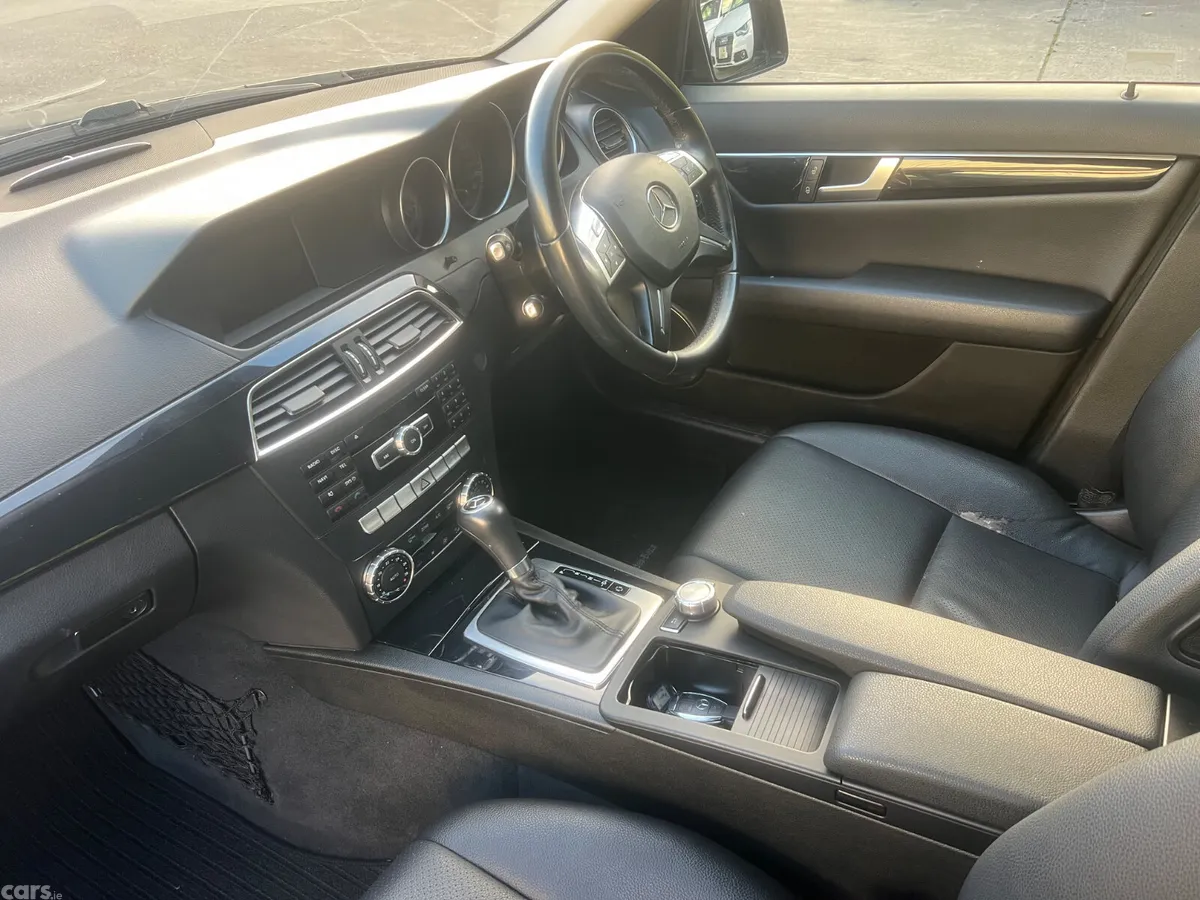 Mercedes-Benz C-Class Saloon, Petrol, 2014, Black