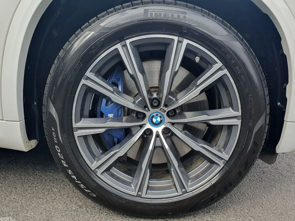 BMW X5 SUV, Petrol Plug-in Hybrid, 2023, White