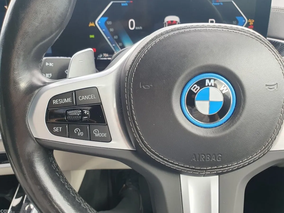 BMW X5 SUV, Petrol Plug-in Hybrid, 2023, White
