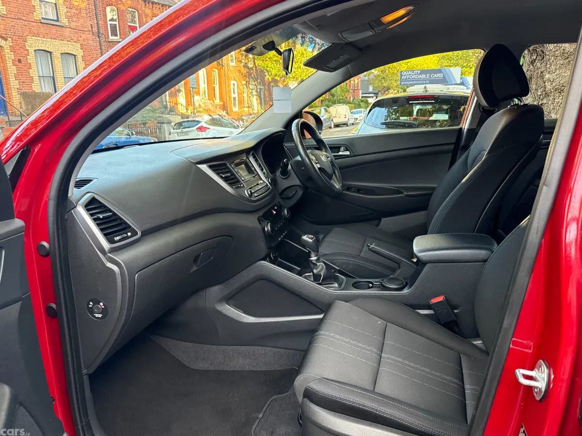 Hyundai Tucson SUV, Diesel, 2017, Red