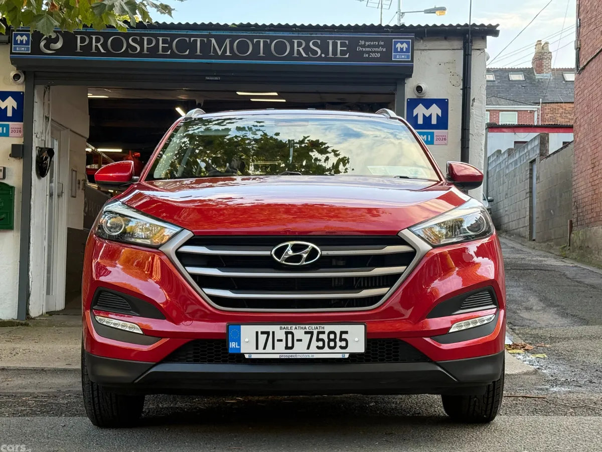 Hyundai Tucson SUV, Diesel, 2017, Red