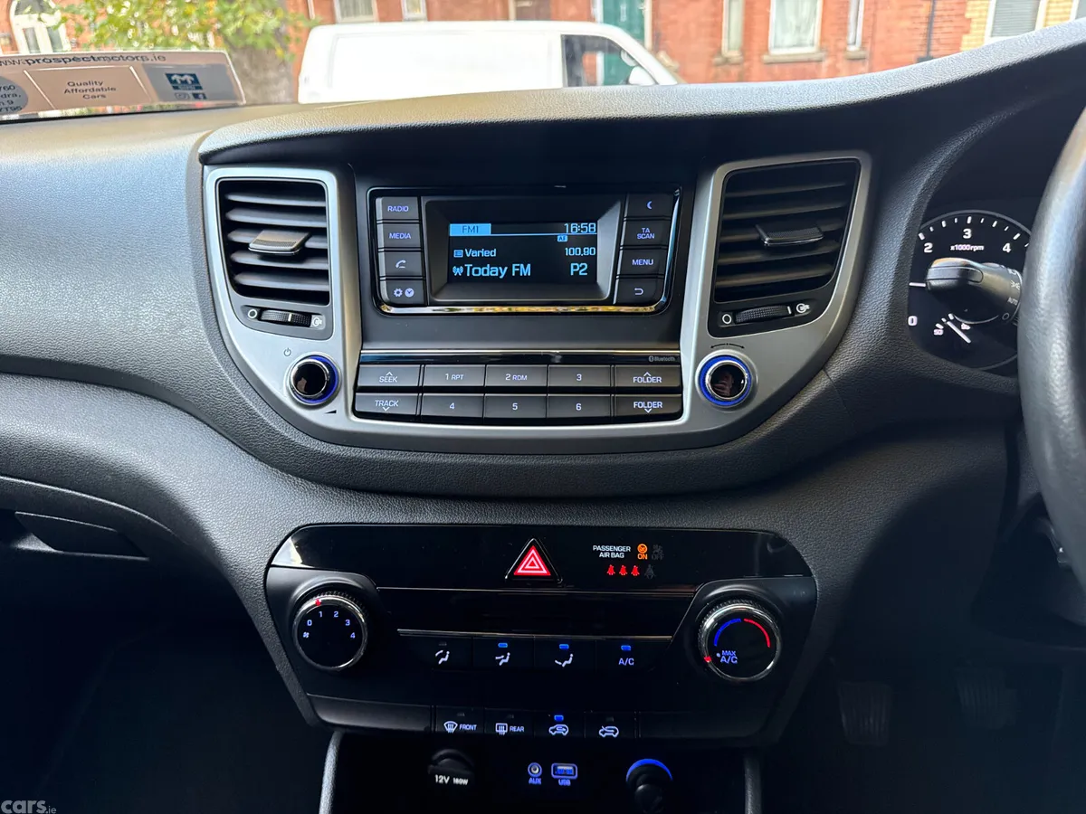 Hyundai Tucson SUV, Diesel, 2017, Red