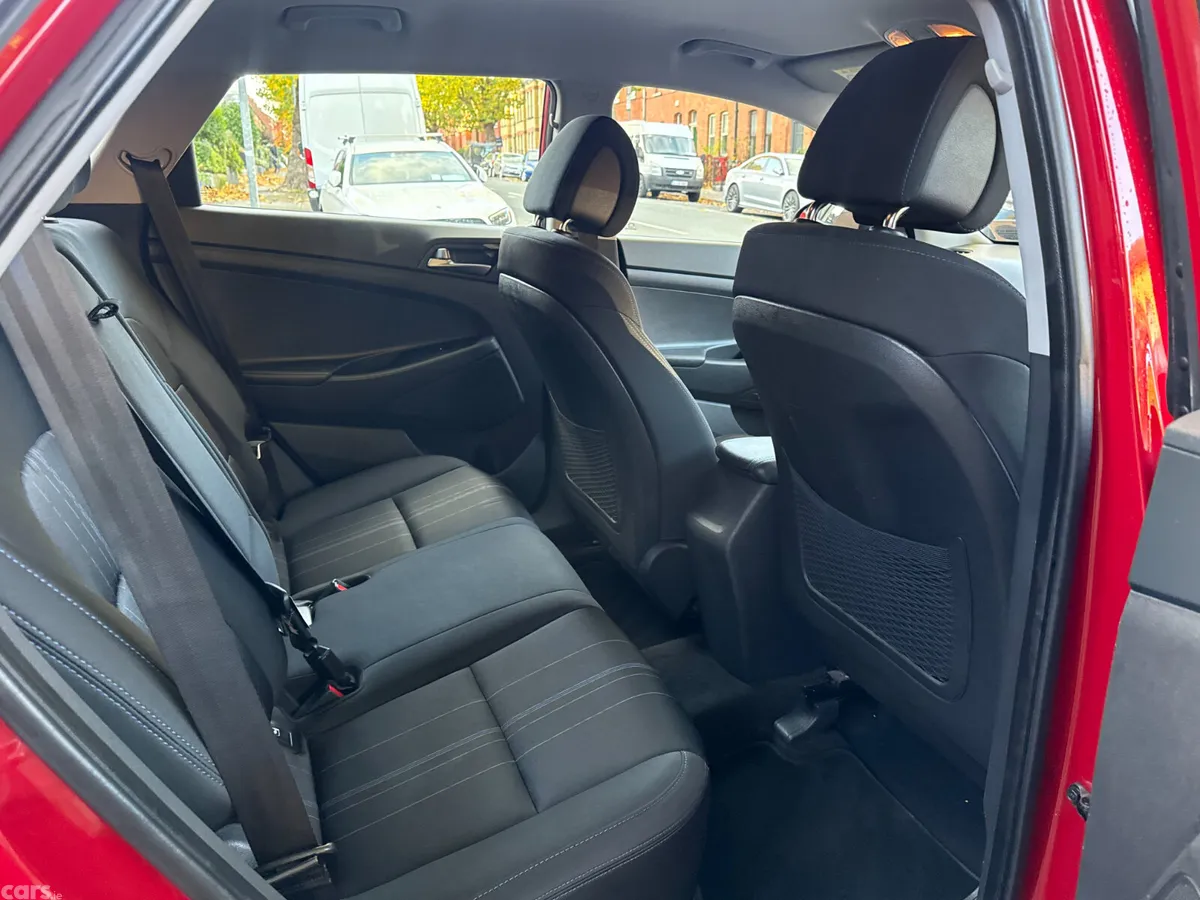 Hyundai Tucson SUV, Diesel, 2017, Red