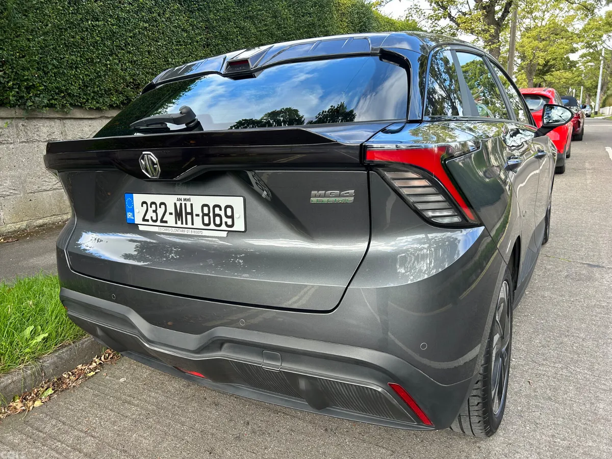 MG MG4 Hatchback, Electric, 2023, Grey