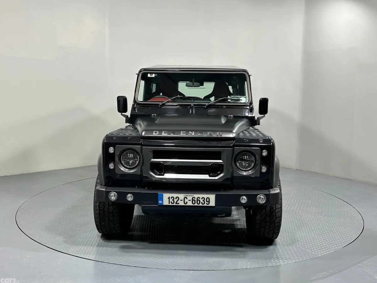 Land Rover Defender SUV, Diesel, 2013, Black