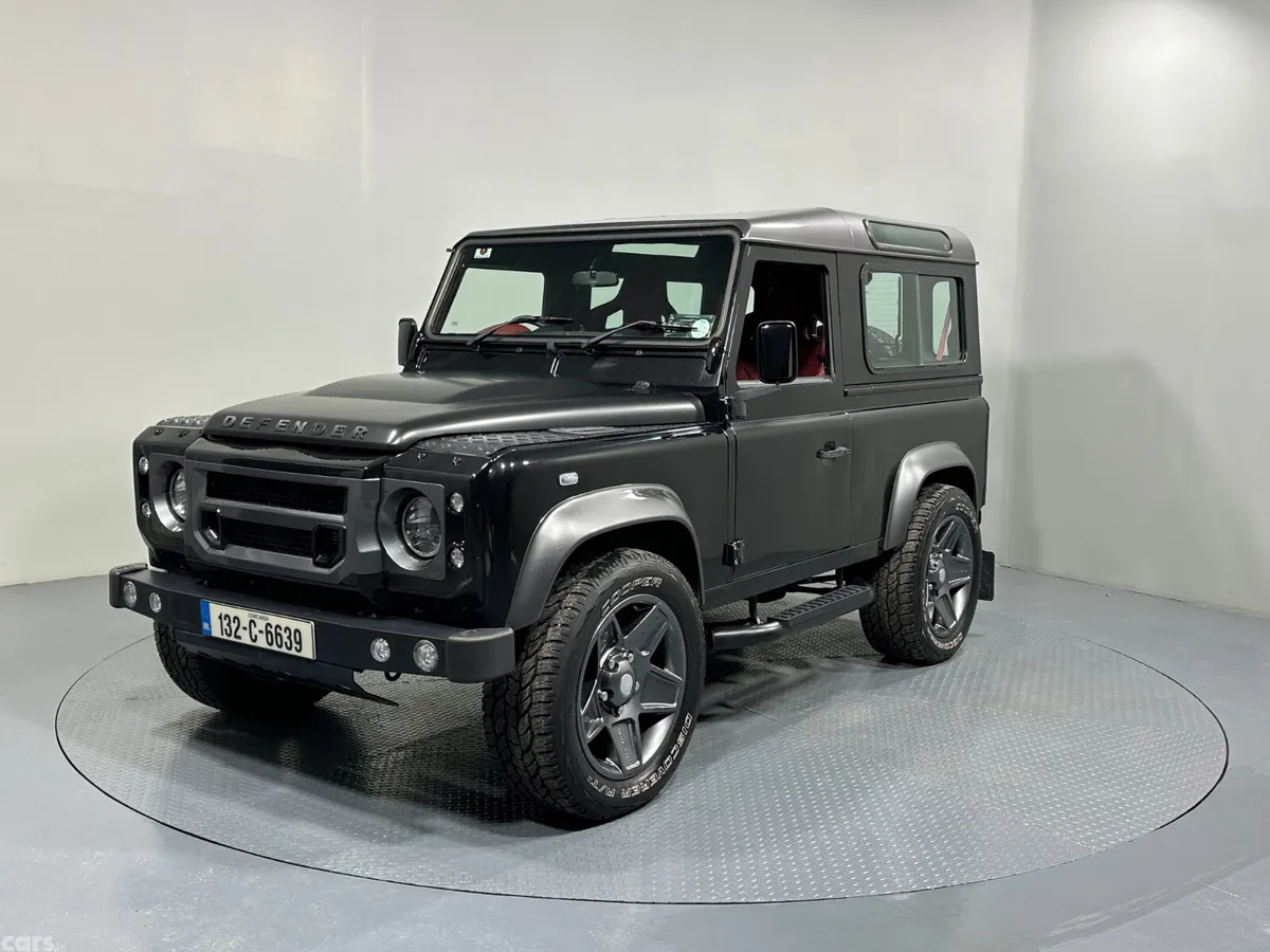 Land Rover Defender SUV, Diesel, 2013, Black