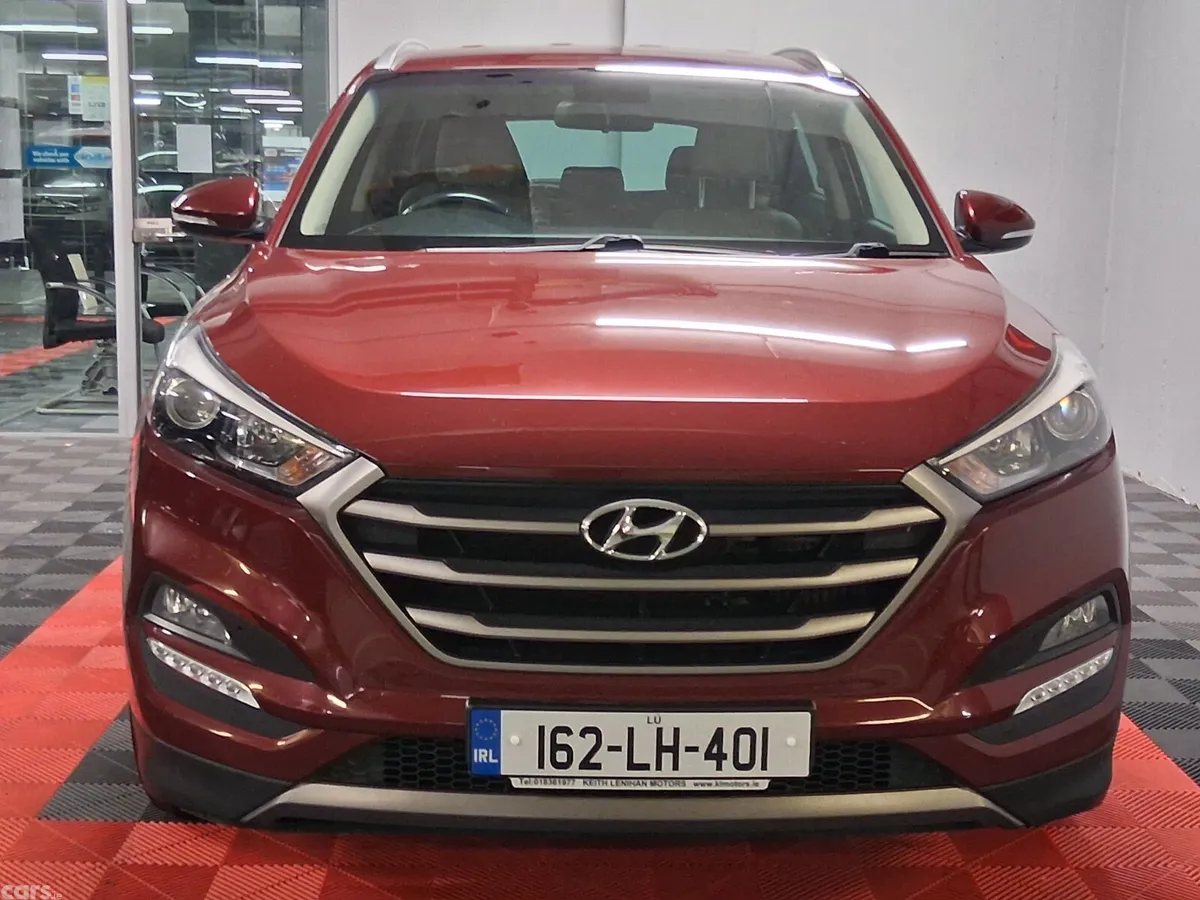 Hyundai Tucson SUV, Diesel, 2016, Red