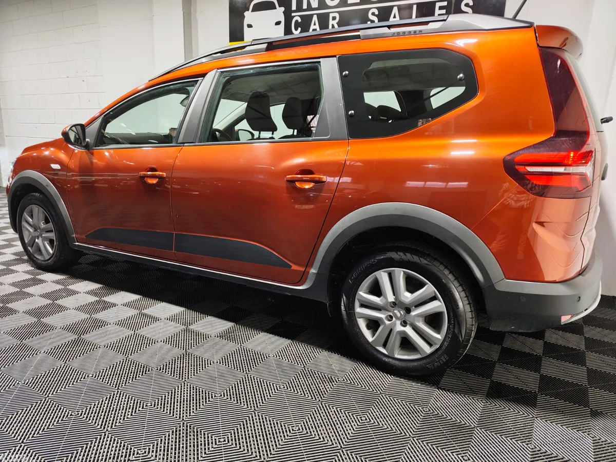 Dacia Jogger MPV, Petrol, 2022, Orange
