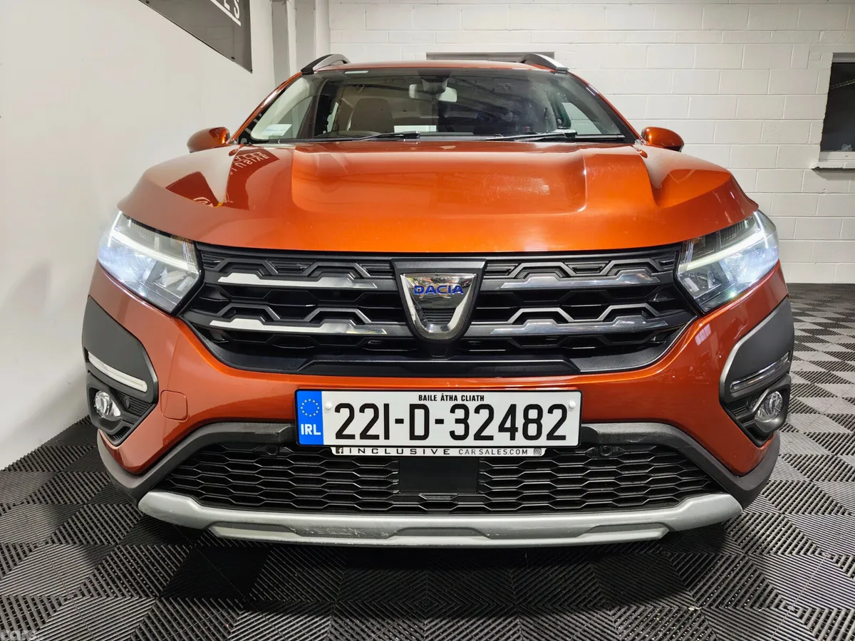 Dacia Jogger MPV, Petrol, 2022, Orange