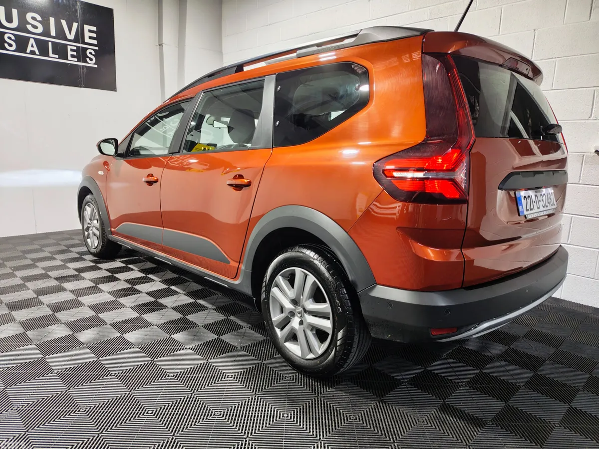 Dacia Jogger MPV, Petrol, 2022, Orange