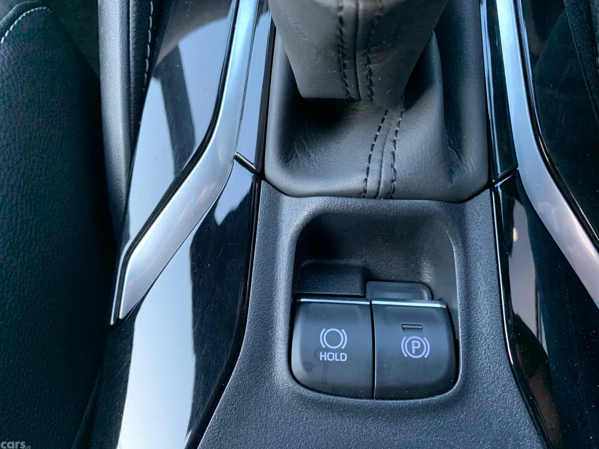 Toyota Corolla Estate, Petrol Hybrid, 2022, Blue
