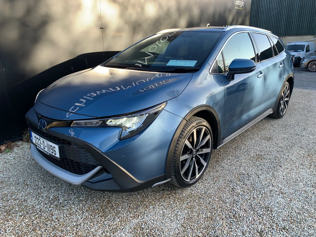 Toyota Corolla Estate, Petrol Hybrid, 2022, Blue