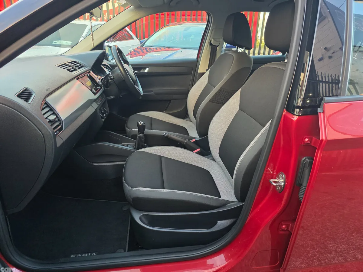 Skoda Fabia Hatchback, Petrol, 2017, Red