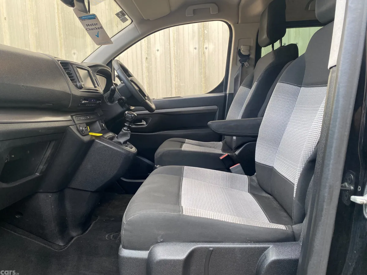 Citroen Spacetourer MPV, Diesel, 2017, Black
