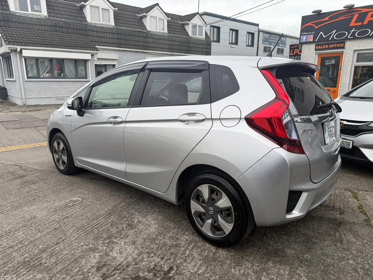 Honda Fit Hatchback, Petrol Hybrid, 2016, Silver