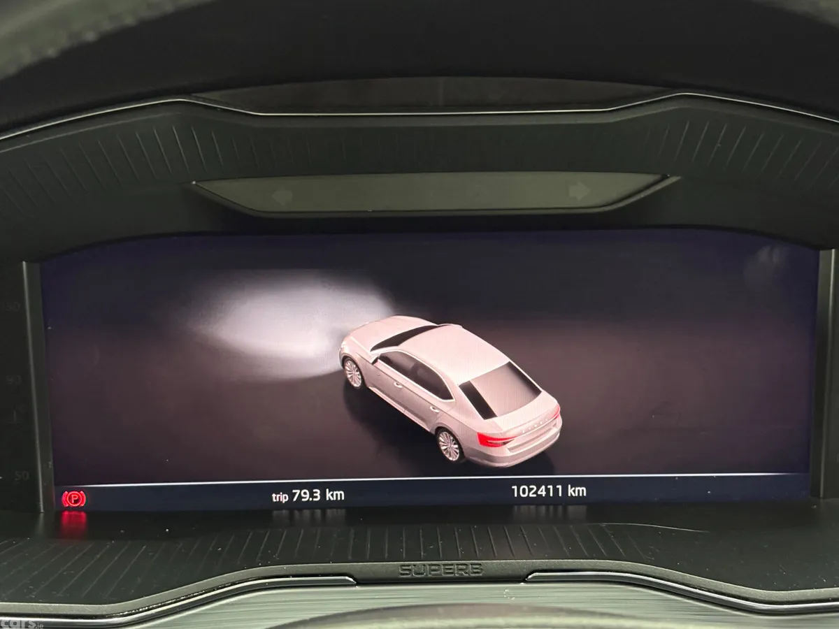 Skoda Superb Saloon, Diesel, 2023, Blue
