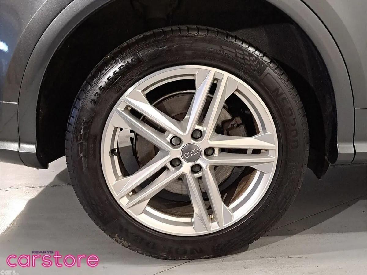 Audi Q5 SUV, Diesel, 2018, Grey